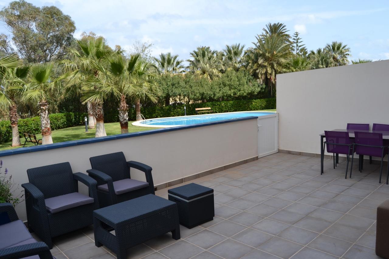 Las Olas Pili Locdenia Room photo
